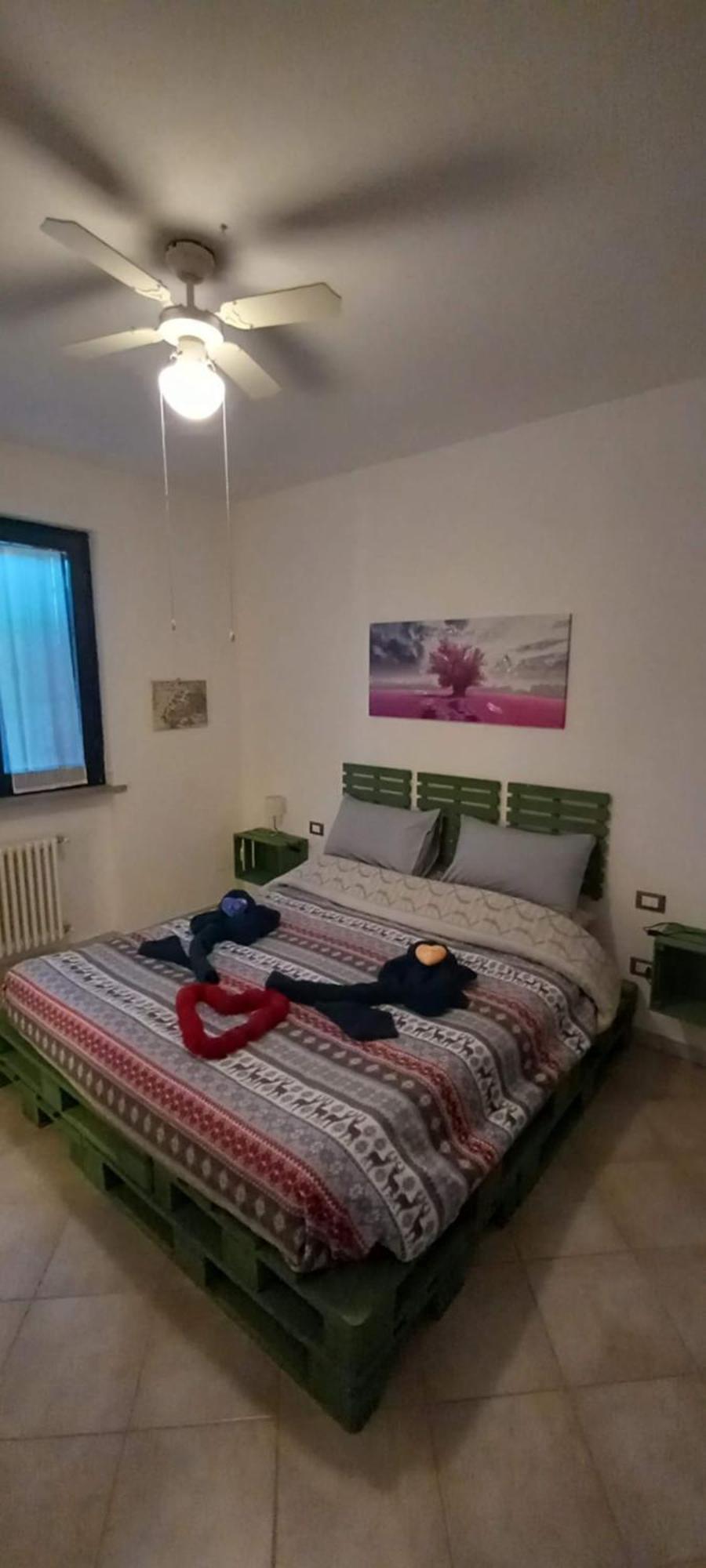 Casa Appartamento Vacanze La Fermata Delle Rondini Castello di Annone Zewnętrze zdjęcie