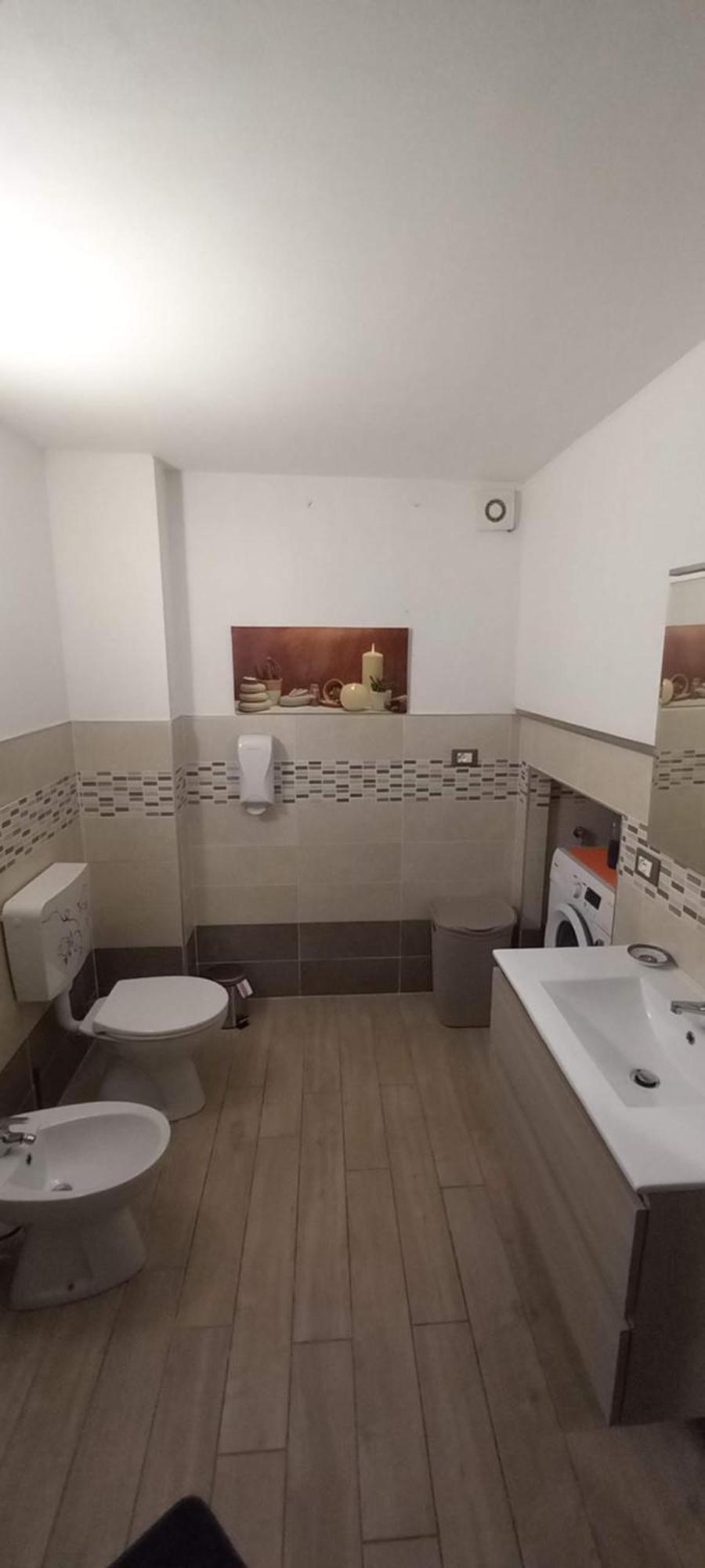 Casa Appartamento Vacanze La Fermata Delle Rondini Castello di Annone Zewnętrze zdjęcie