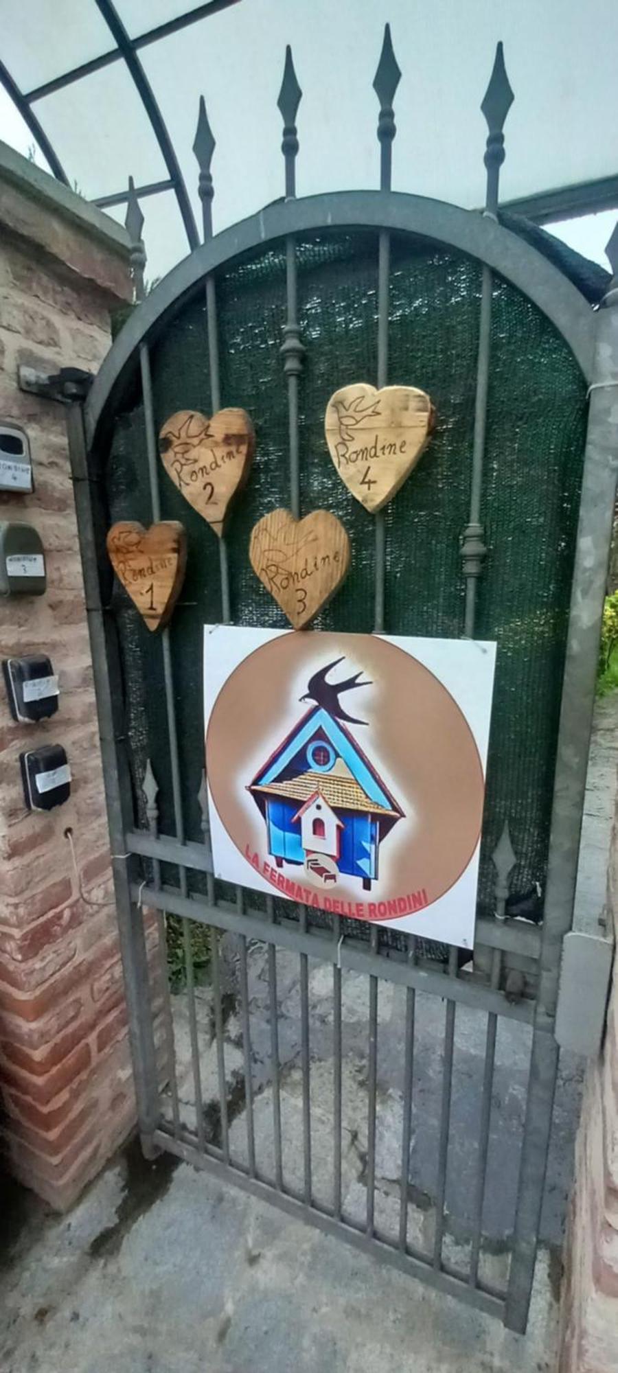 Casa Appartamento Vacanze La Fermata Delle Rondini Castello di Annone Zewnętrze zdjęcie
