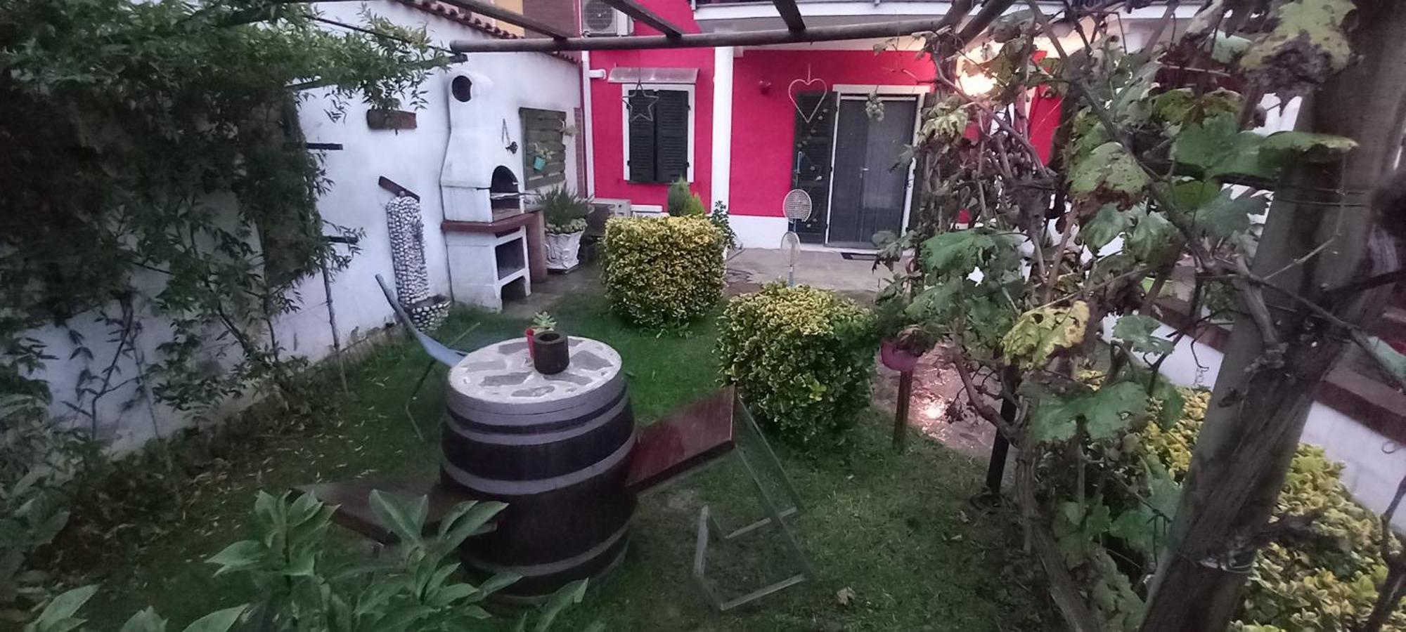 Casa Appartamento Vacanze La Fermata Delle Rondini Castello di Annone Zewnętrze zdjęcie