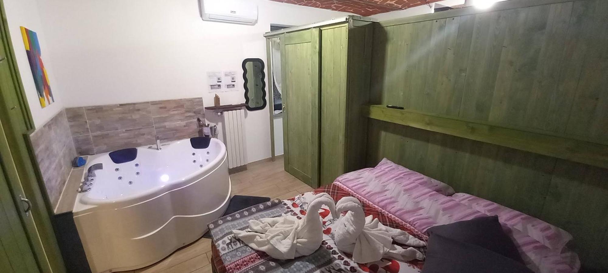 Casa Appartamento Vacanze La Fermata Delle Rondini Castello di Annone Zewnętrze zdjęcie