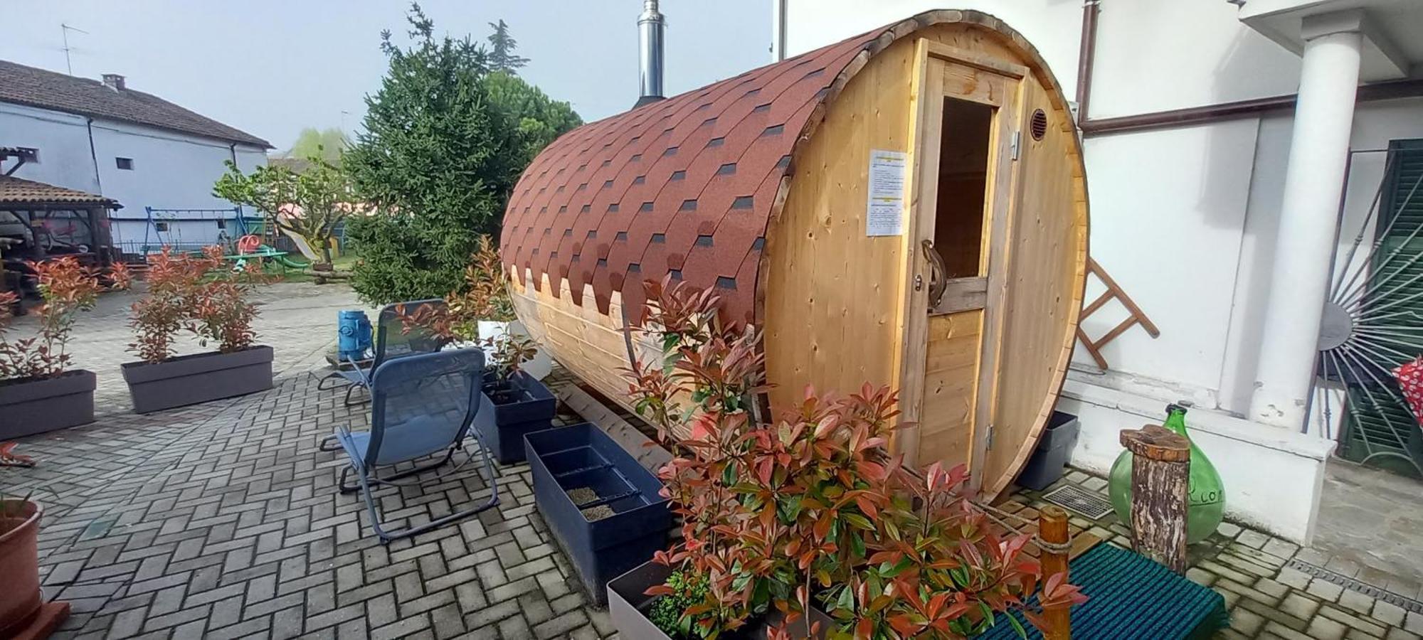 Casa Appartamento Vacanze La Fermata Delle Rondini Castello di Annone Zewnętrze zdjęcie